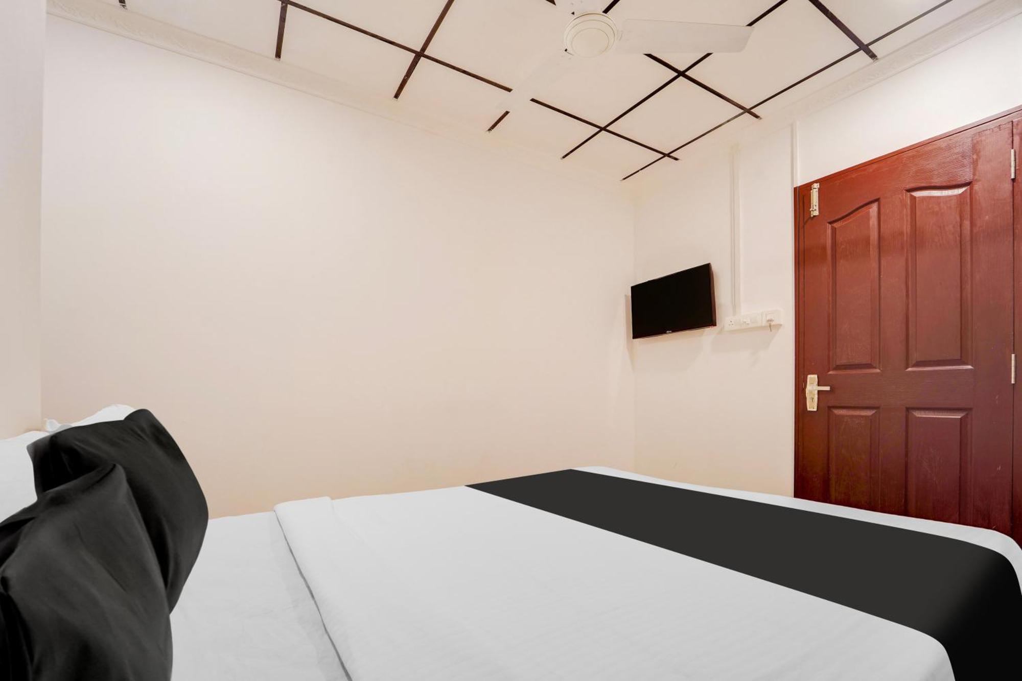 Super Hotel O Vazhakkala Kochi Екстериор снимка